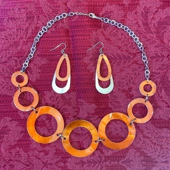Orange Circles 𝅺Necklace and Earring Set - Picture 1 of 4